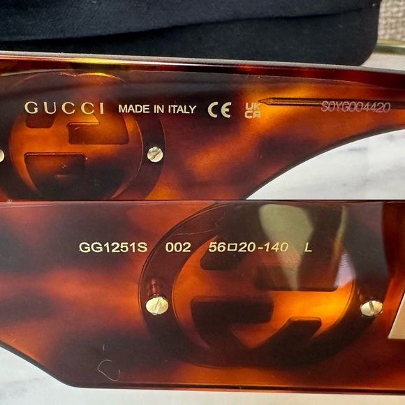 New! Authentic Gucci Sunglasses - Picture 11 of 13